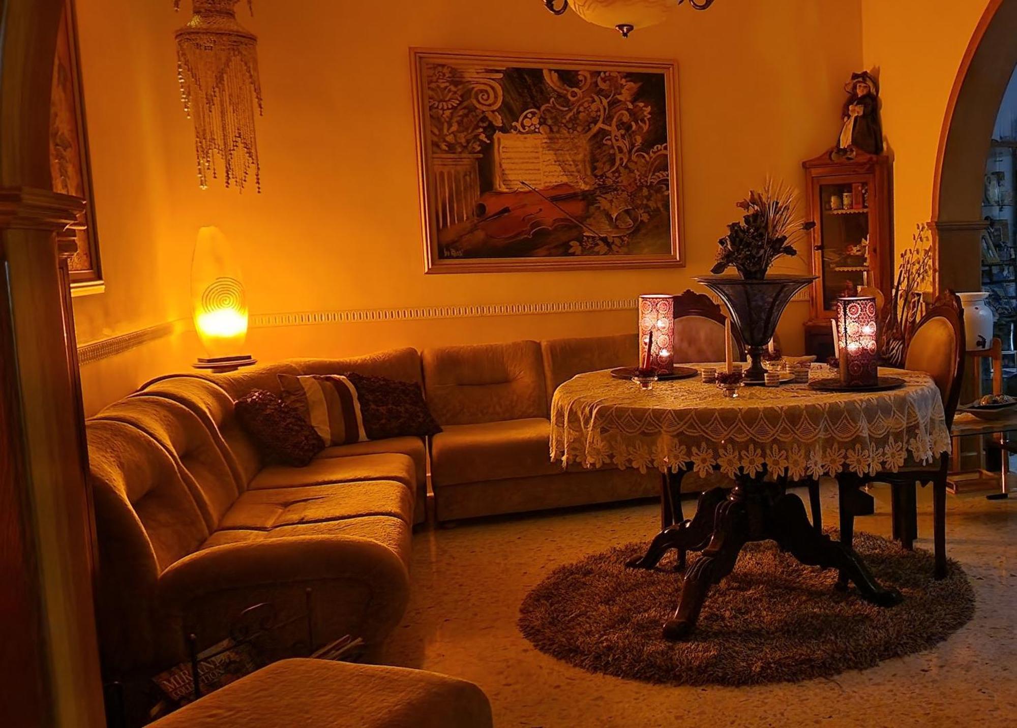 Saracini'S Homestay Attard Exterior photo